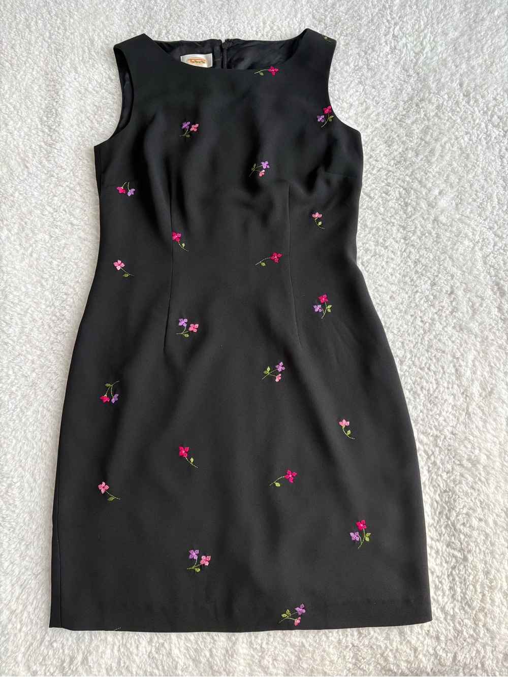 Vintage 90s Talbots Embroidered Floral Shift Dress Black Size 4